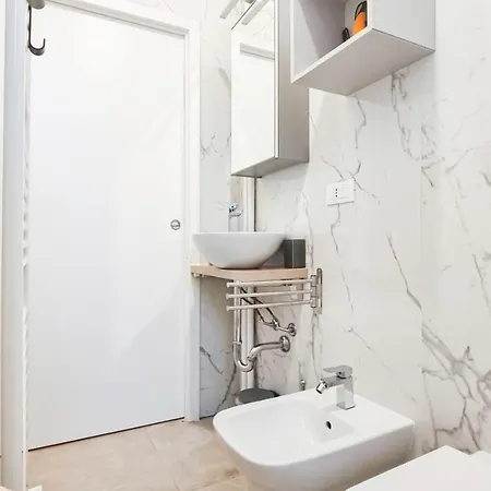 Italianway Easy - Ozieri 7 * Milano