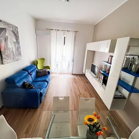 Casa Navigli Cozy In Darsena/navigli * Milan