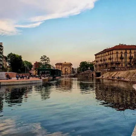 Casa Navigli Cozy In Darsena/navigli * Milan
