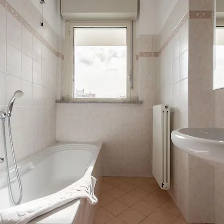 Futurismo By Halldis Lägenhet