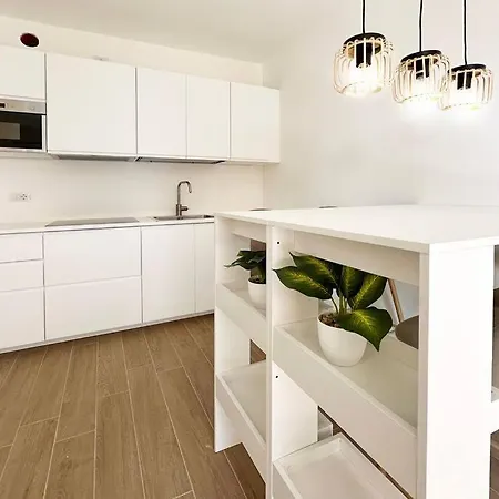 Scandinavian House-milan City Centre