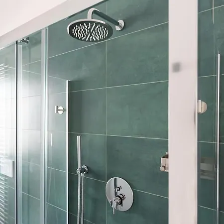 Moderno, Luminoso, Spazioso Con Vista *