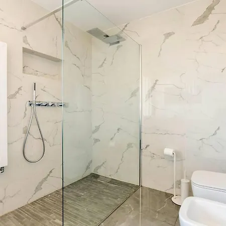 Apartman Luvi - Campania Milánó