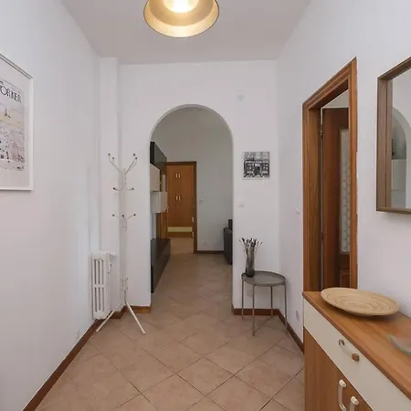 Youhosty - Zuretti42 * Milano