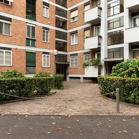 Apartman Casa Klimt - 10 Minuti Dal Duomo Milánó