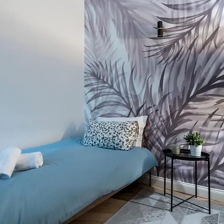 Duomo-porta Venezia, Luxury Design