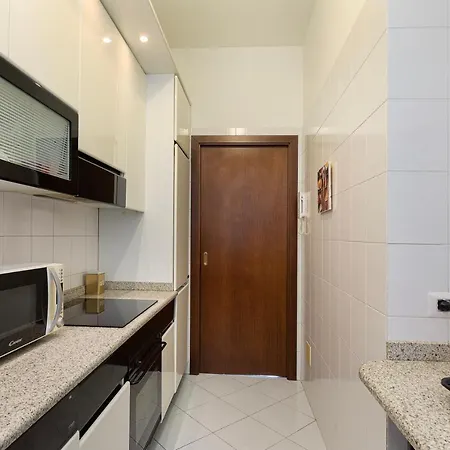 Apartmán Flat In Citylife Near Metro!