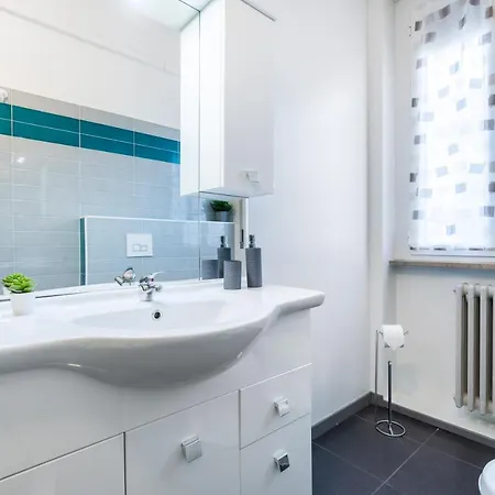 Central Station 13min - 2 Bedrooms, 2 Bathrooms, Metro * ميلان
