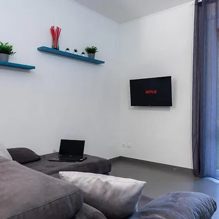 شقة Central Station 13min - 2 Bedrooms, 2 Bathrooms, Metro