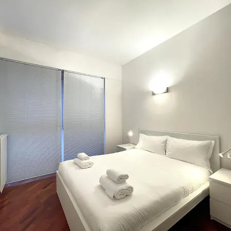 Апартаменты Accomodo Mit48 Trivanotortona *