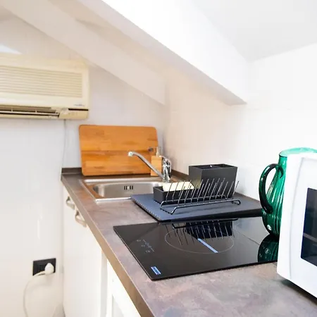 Apartment Hosting Dreams Attics - Duomo *