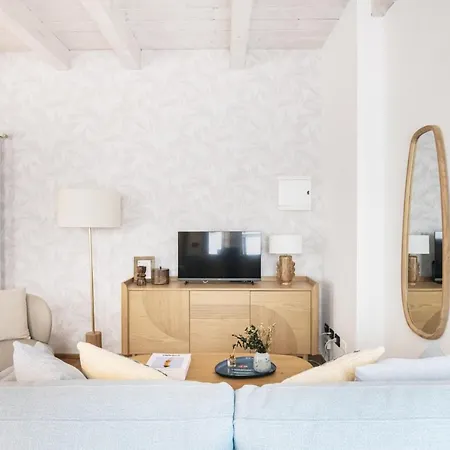 Easylife - - Garofalo 5 - Studi Milan