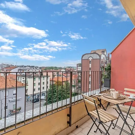 Ar 73 Loreto 2 Minutes From The Metro Apartment Milan