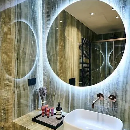 Contempora - Two Bedrooms Monet Apartment