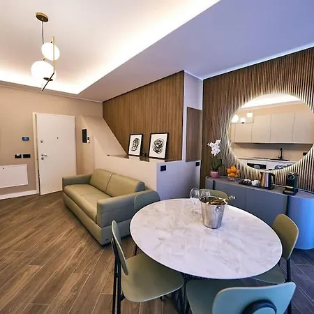 Contempora - Two Bedrooms Monet Appartement *