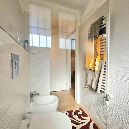 Grazioso Bilocale Ristrutturato Vicino Stazione/metro Appartamento Milano