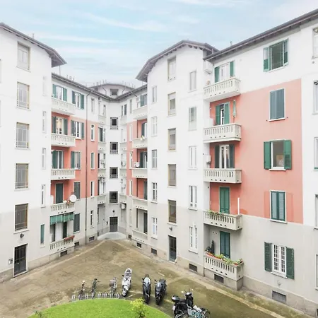 Easylife - Gemma Di Stile In Zona Bocconi Mediolan