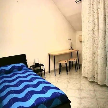 Casa Mia * Milan
