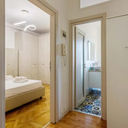 Cozy Near To Fashion District Mailand