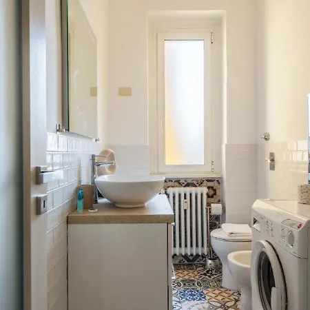 Cozy Near To Fashion District Apartment *