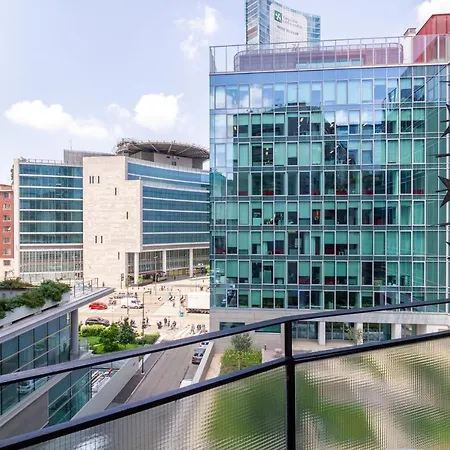 Palazzo Lombardia - Station - Bighome