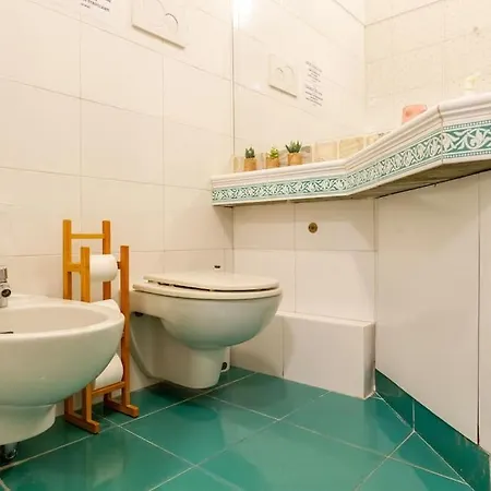 Centralstation - Via Lazzaroni