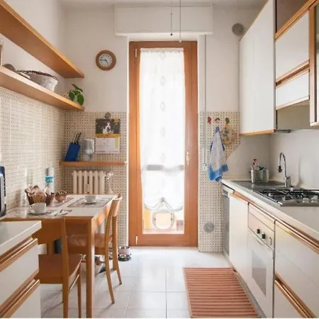 Stanza Doppia Con Bagno Privato Vicino Al Centro * Milano