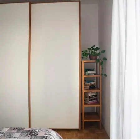 Stanza Doppia Con Bagno Privato Vicino Al Centro Alloggio in famiglia