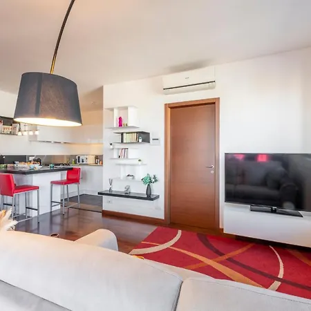 Celio, 11 - Con Terrazzo Mediolan