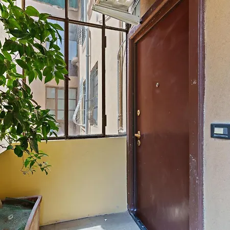 Porta Genova Navigli Classy Flat Apartman *