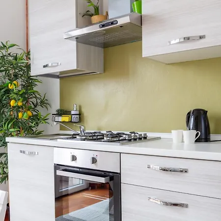 Station - Via Gioia 71 - M3 Sondrio Milaan