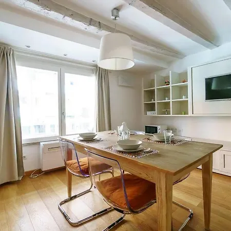 Apartman Brera-moscova Duomo 15 Minuti A Piedi Milánó