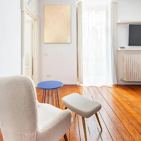 Bocconi 2 In Stile Corte Milanese Апартаменты