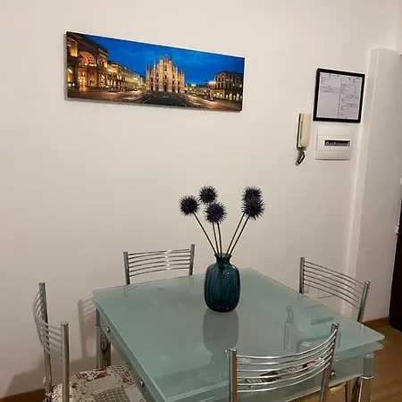 San Gregorio 23 * Milan