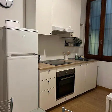 San Gregorio 23 * Milan