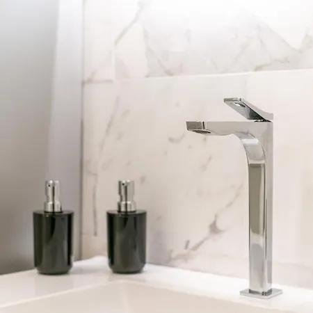 We - Broletto Boutique *