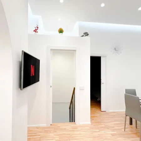 Apartman Attia 3 - Wifi - Duomo Milánó