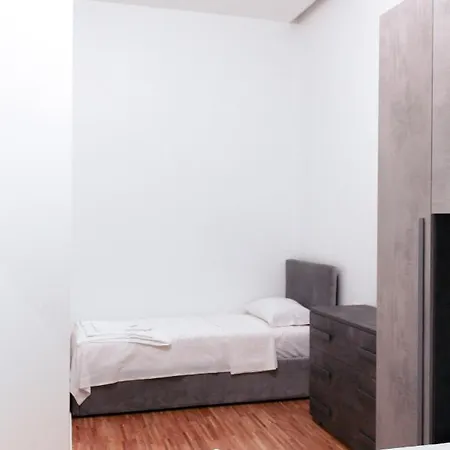 Attia 3 - Wifi - Duomo Milánó