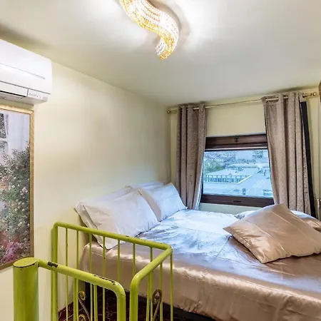 Stazione Centrale-loreto Vintage House With Terrace Wifi Sky-netlix דירה *