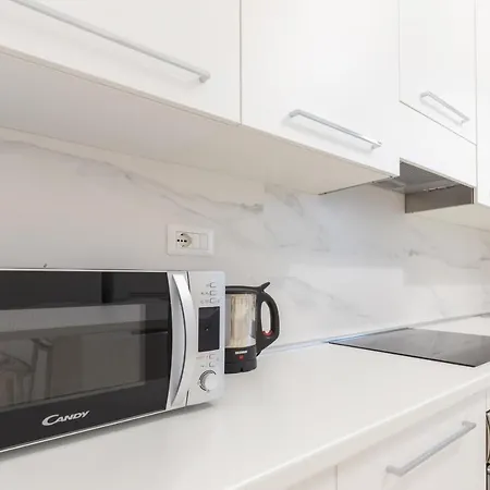 شقة Joivy Minimalistic Flat Near The Centre
