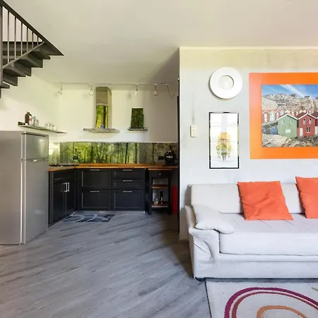 Guesthost - Vigentino Loft With Terrace דירה