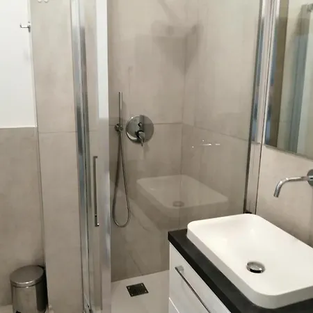 Comodo Per E Rho Fiera