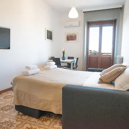 I Host - Sant'agostino 7 Appartement