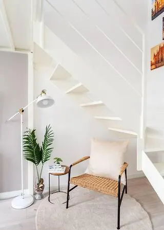 Briano's House * Mailand