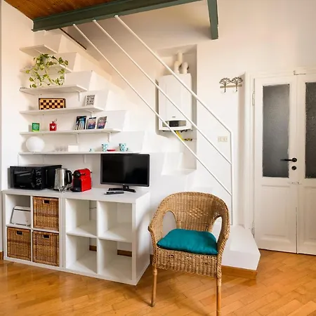 Loft Navigli Porta Genova Apartment