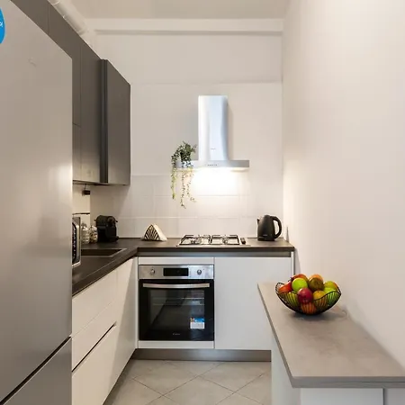 Just Sant'agostino Apartment Milan
