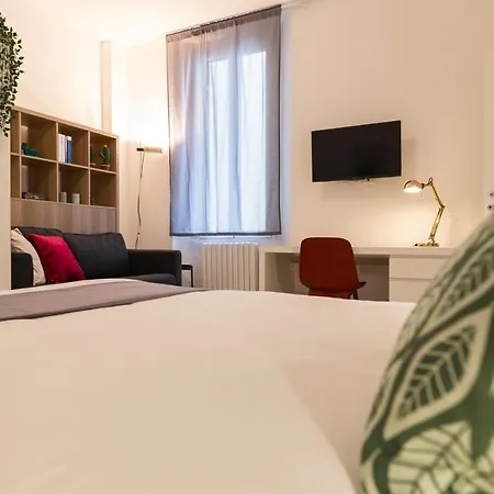 Just Sant'agostino Apartment Milan