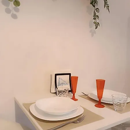 A Casa Di Rosa In Citta Studi Milano