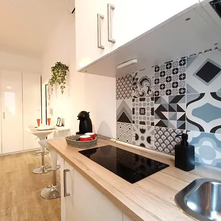 A Casa Di Rosa In Citta Studi Apartman