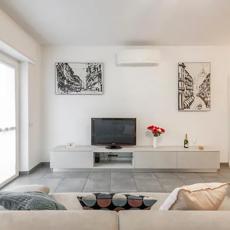 Washington, 83 - Luminoso E דירה